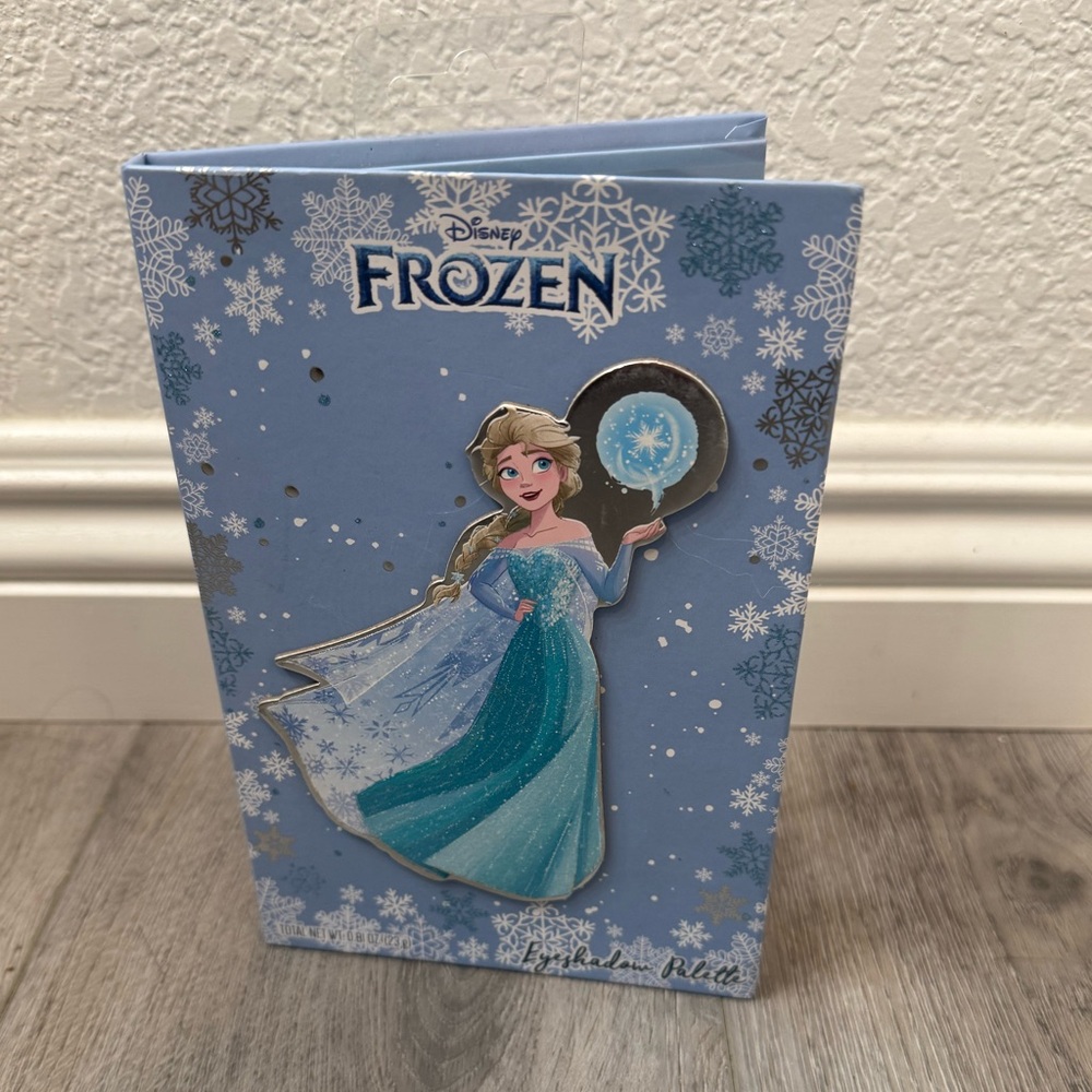 Disney Frozen Eyeshadow Palette, Disney’s Frozen Elsa Palette, Disney Palette
